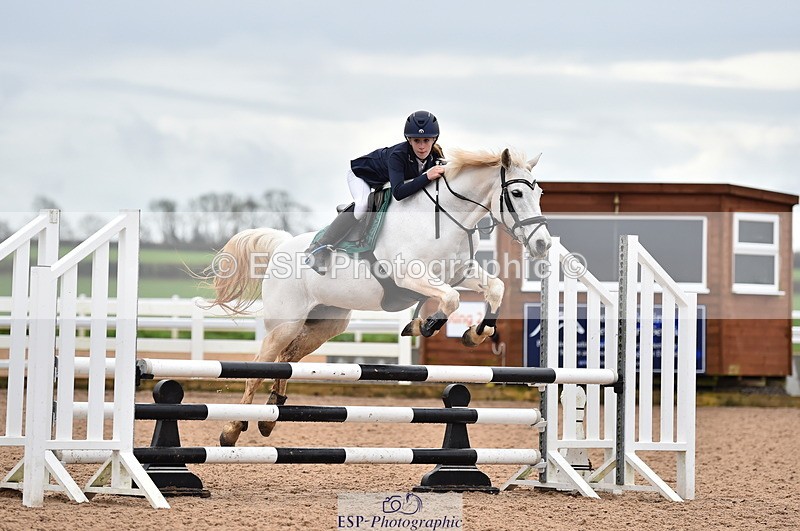 231203A-100408-00276 - Cls 2 British Novice & 80cm Open