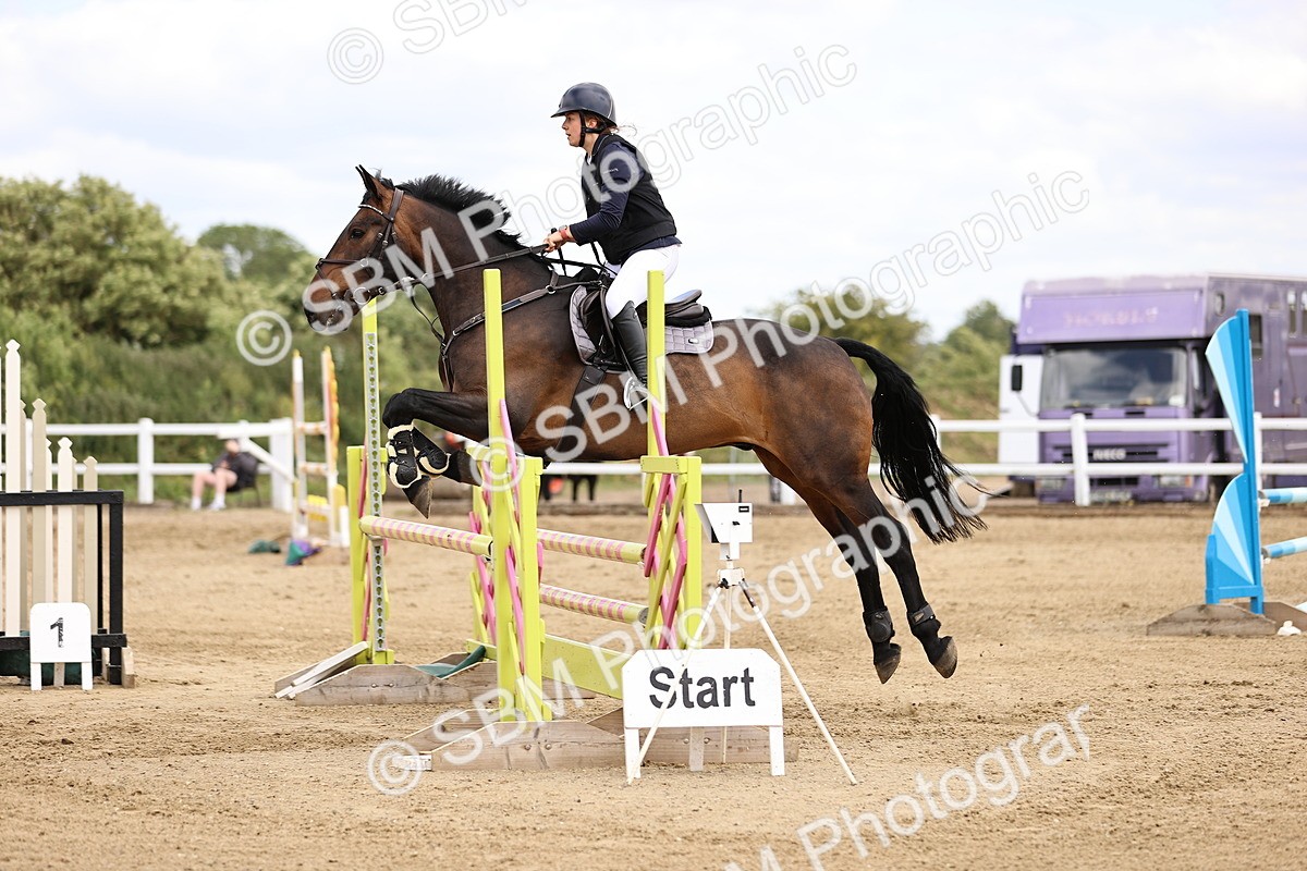 SBM_000039 - Class 3 - 90cm showjumping