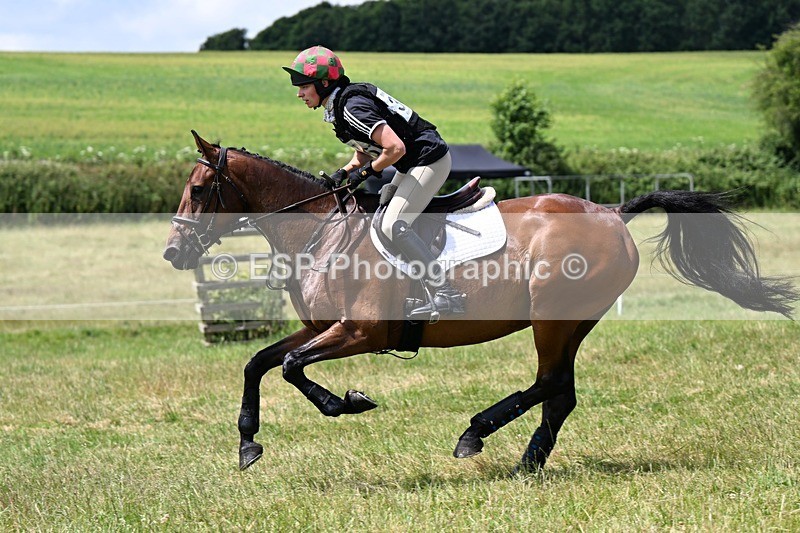 240630X-131421-7689 - 316-Dani_Evans-LASAIRFHIONA