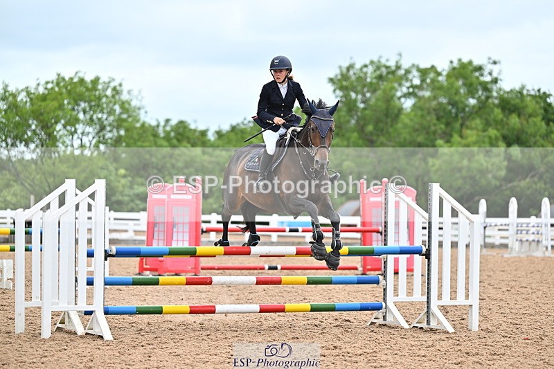 240703A-110708-00124 - Cls 02 Snr Disc & 1.00m Open