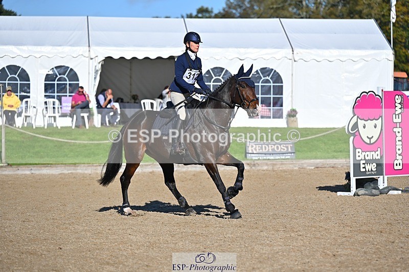 241027-115235-17023 - 312-Charlotte.Bradbury-KENSINGTON.EMPIRE