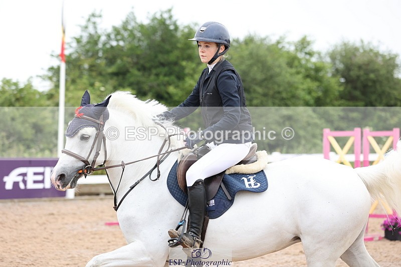 240630A-105640-12452 - Cls 31 Discovery and 90cm Open