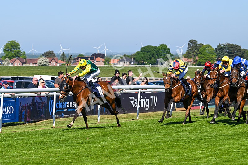 130525-Race 4-Coolree-0018 - Race 4