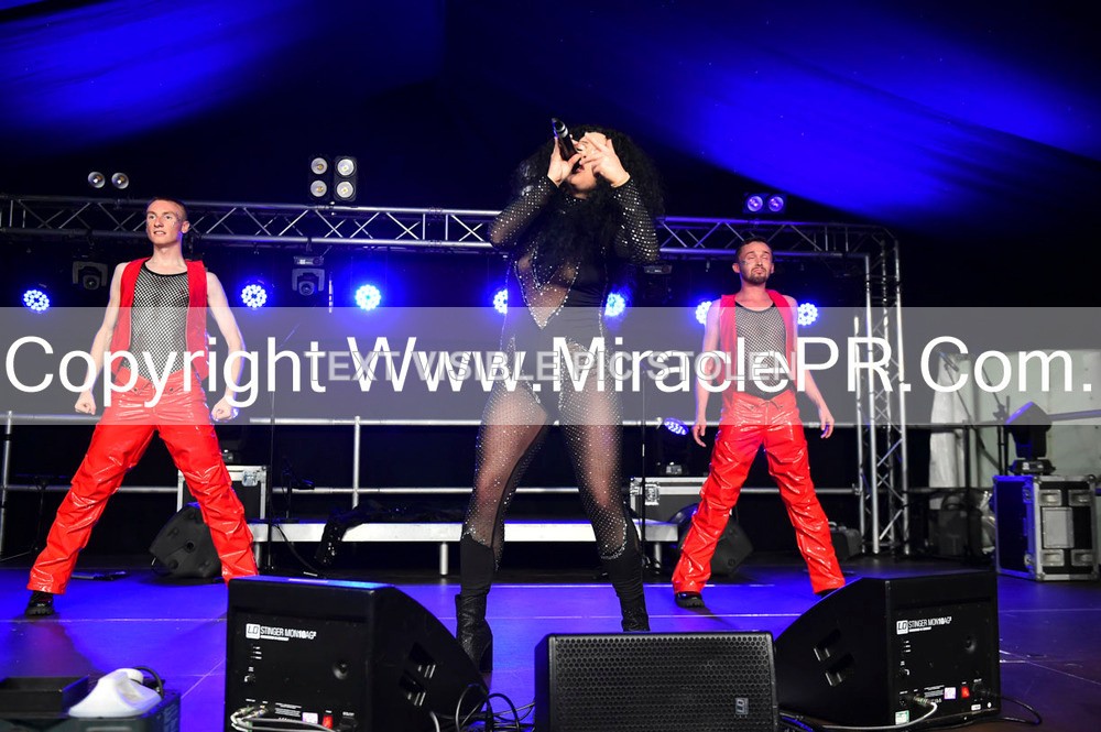 SH4_6603 - The Cher Experience