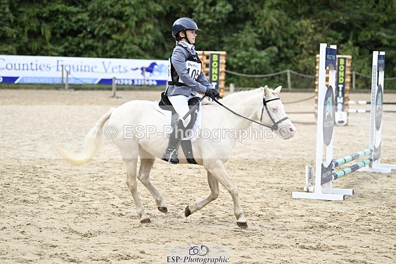 250820A-083505-00565 - Round 1, Start to 9am Break