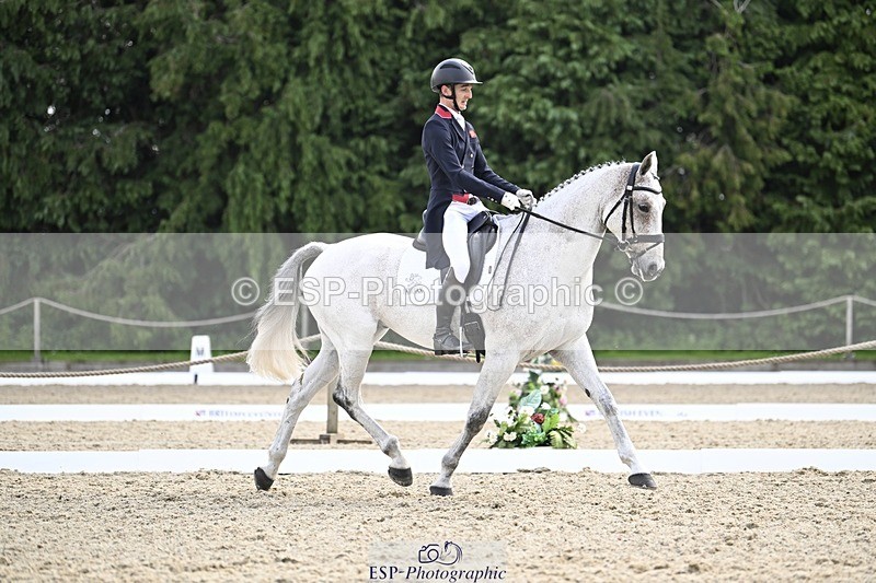 000101-193954-04023 - 421-ASK_FOR_MANCHIER-Tom_Jackson