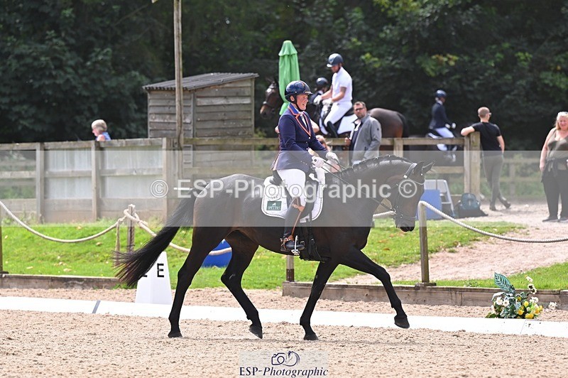 240809-132833-01534 - 142-Tyler.Bradshaw-J'adore