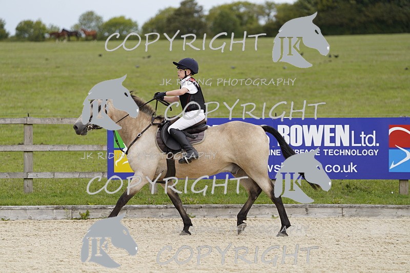 _DSC0402 - Class 2 40cm