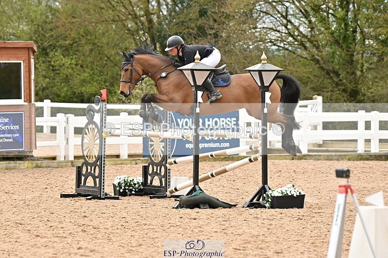 240419A-143417-08590 - Cls 18, 1 Star Silver Tour 1.20m