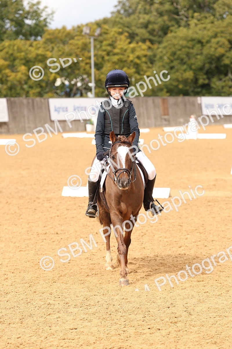 SBM_44182 - D6 - Small Tour Championship Intro 4