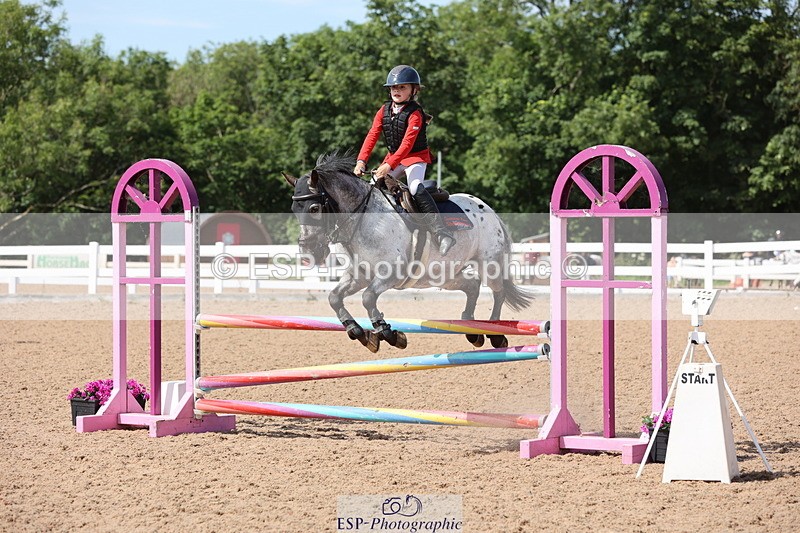 240629A-160026-07856 - Cls 13 Stepping Stones 128cm + 138cm