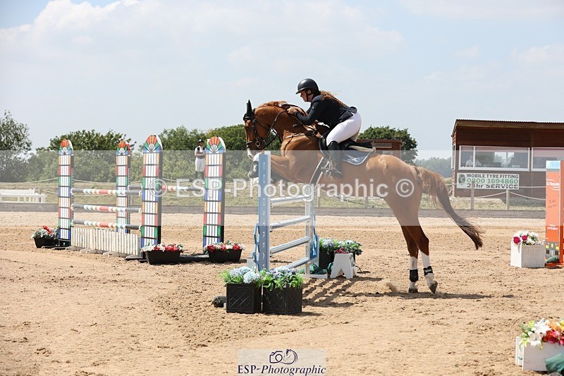 250725-135418-03107 - Cls 3 Snr Foxhunter