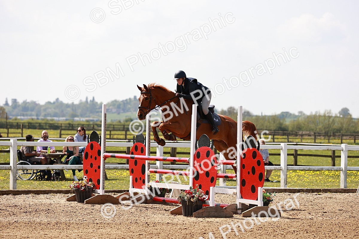  - Class 24 - Senior Newcomers - 1.10m