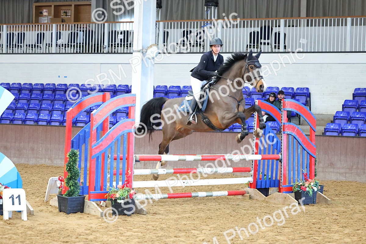 SBM_005454 - Class 22 - Bliss of London Novice Winter Championship Qualifier 90cm