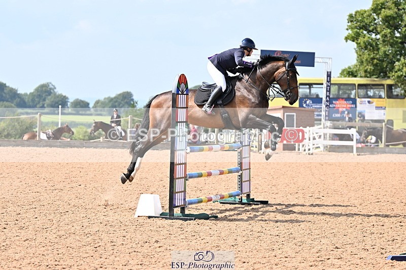 240828A-141748-00850 - Cls 4 Snr Newcomers and 1.10m Open