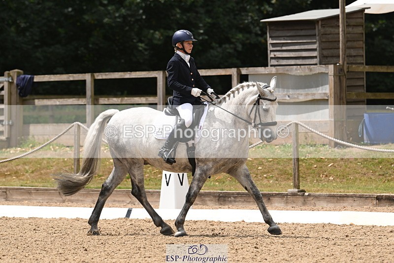 250720A-123007-10322 - 022-Vanessa.Capps-Catch.the.Moment