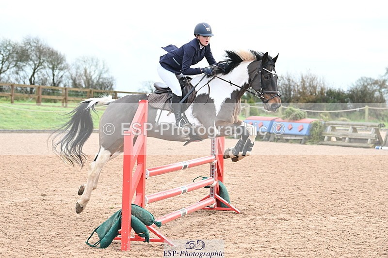 231203A-112226-00801 - Cls 16+17 Club and Schools 80cm