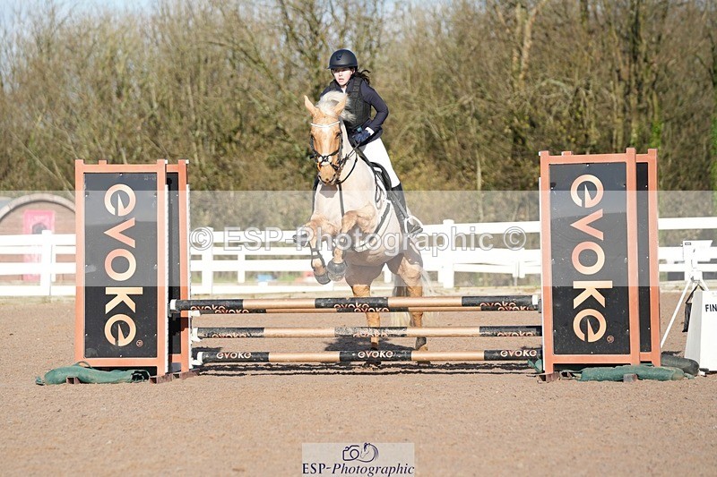 251129-114340-00347 - 70cm