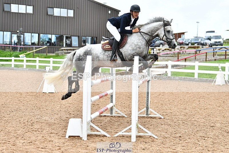 230819A-125940-00578 - Cls 26+28 Pony Foxhunter & 1.15m