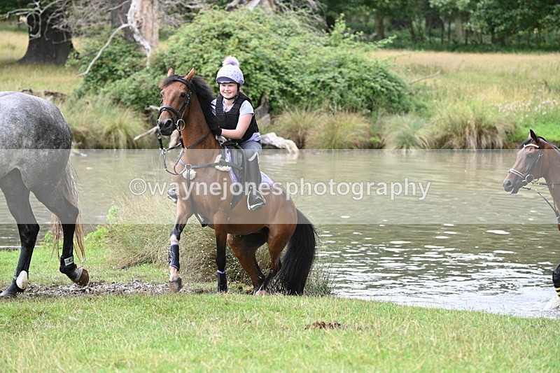 WJ7_3356 - Time at Water 12:15 to 12:50