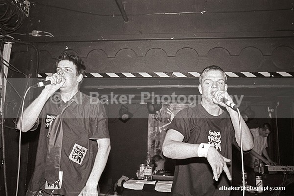 26 - Friends-&-Family @ the-roadhouse 31.05.03