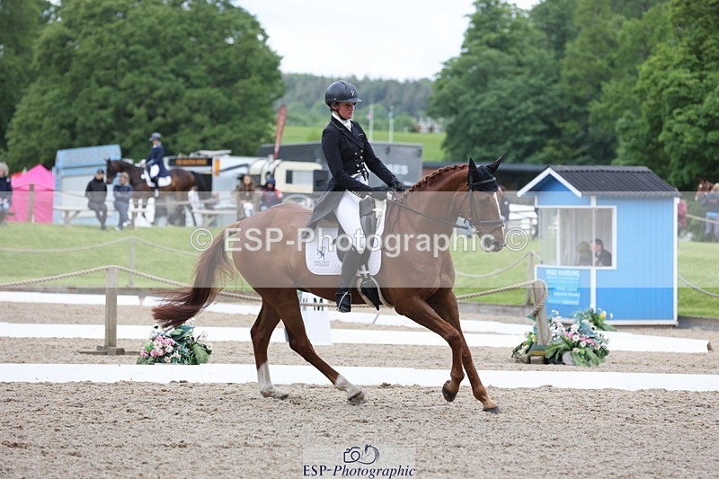 240523-105806-03452 - 216-I'M_A_WONDER-Rosie_Bradley-Hole