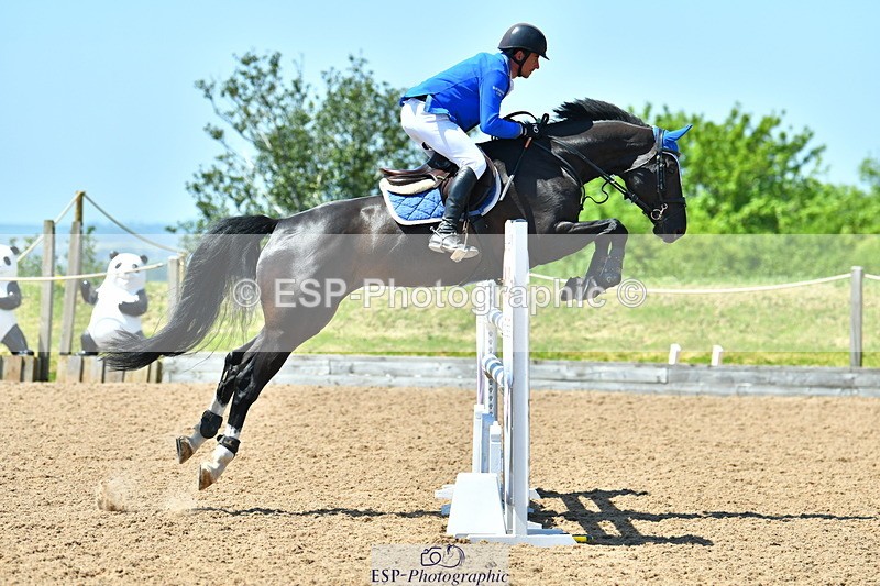 230527A-121645-04408 - Cls 15 Foxhunter