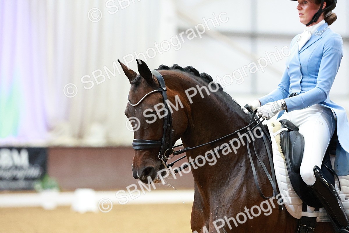 SBM_007931 - Class 9 - FEI INT II - 16.54.17.57