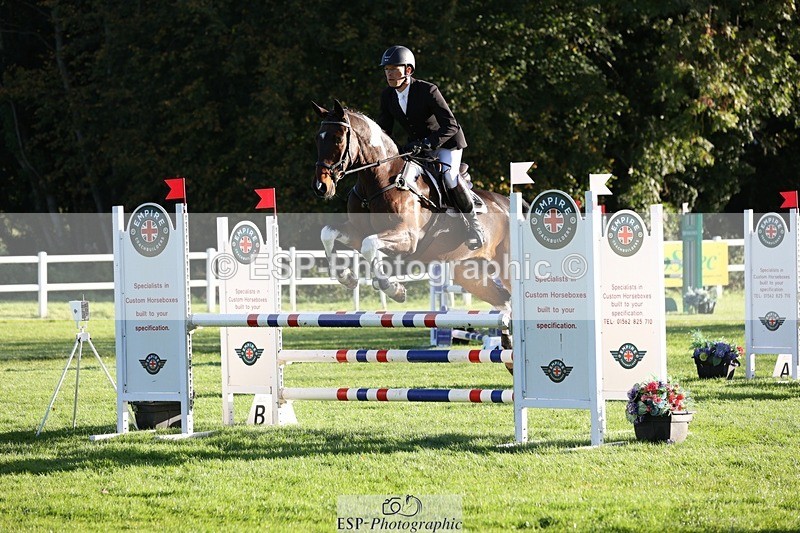 231022-093455-23970 - 640-UP.TO.MISCHIEF-Will.van.Ufford-TrotUp+SJ