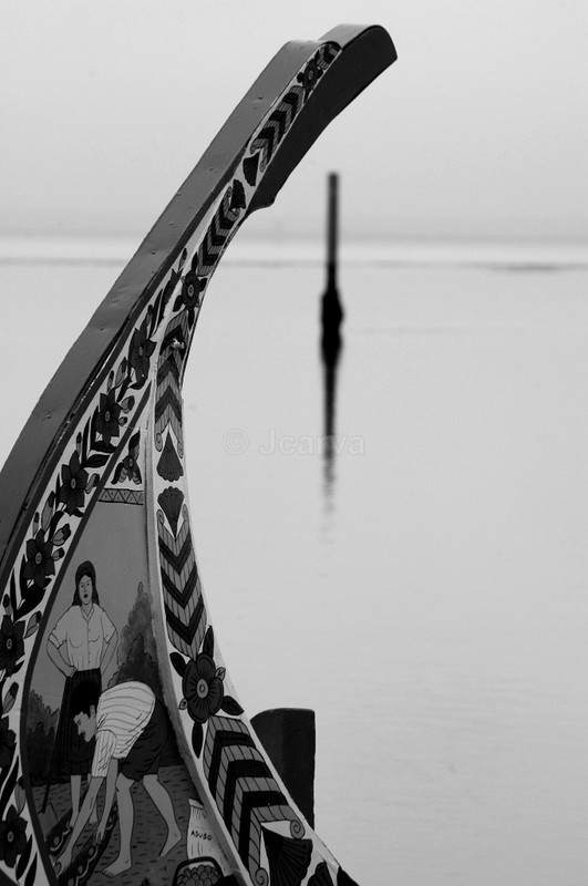 Simple - B&W01