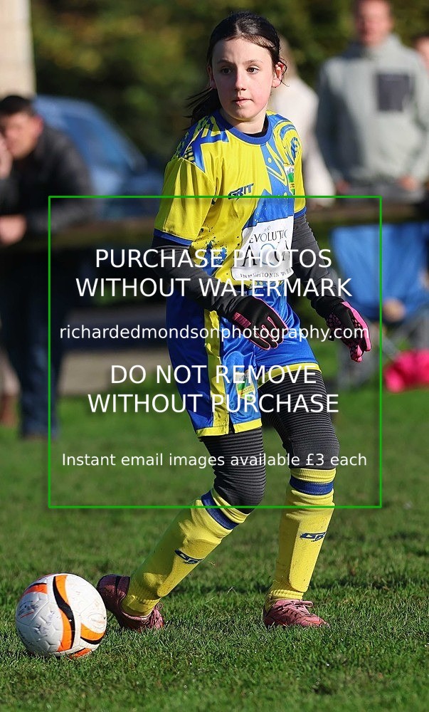 533A3059 - Kendal United Girls U9 gallery