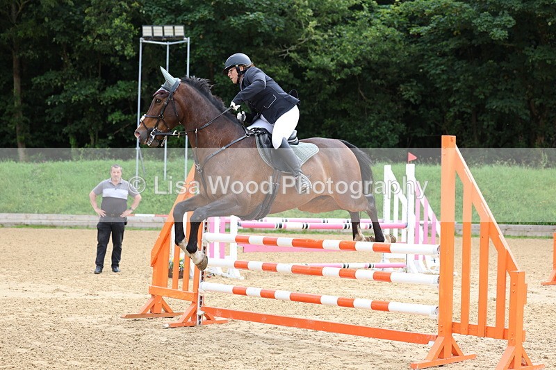 3E7A5935 - Class 4: Senior British Novice/90cm open