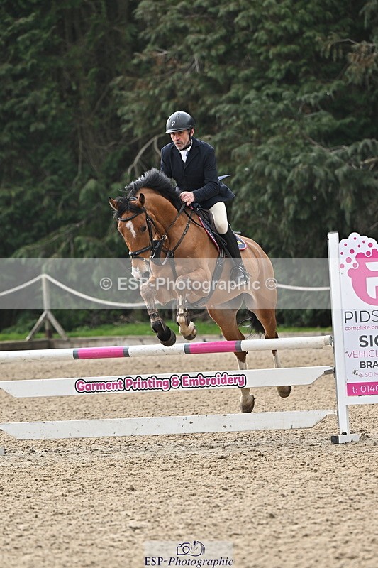 250321A-141006-01101 - Cls 5 British Novice and 90cm Open