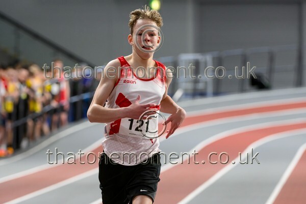 Age26SAT-927099 - Track Male Set One