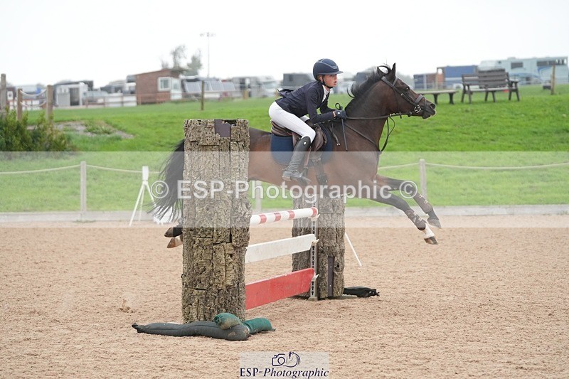 250920-114818-00802 - Cls 9 Pony Newcomers and 1m