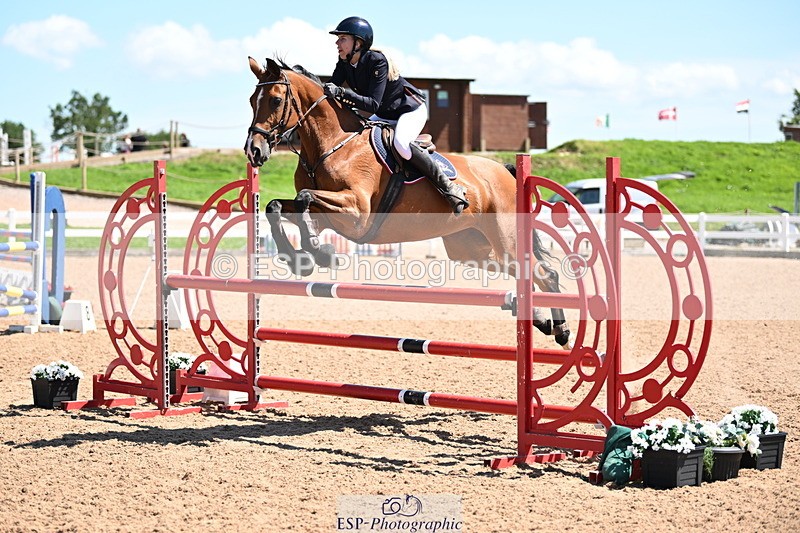 240728A-141623-09425 - Cls 36 1.05m Amateur Qualifier