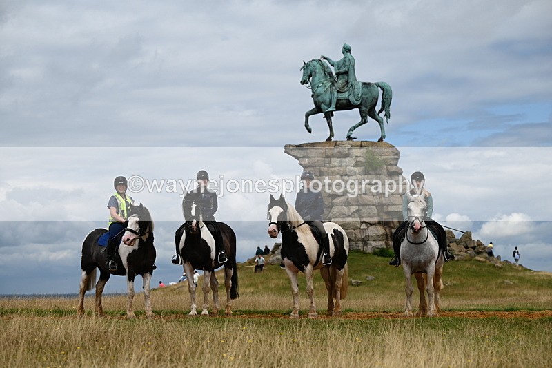DSC_6814 - Time at Statue 12:45 to 13:15