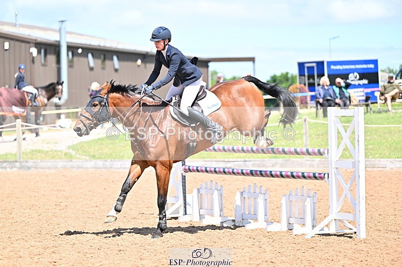 240608A-115810-02256 - Cls 3 Snr 1.05m Open