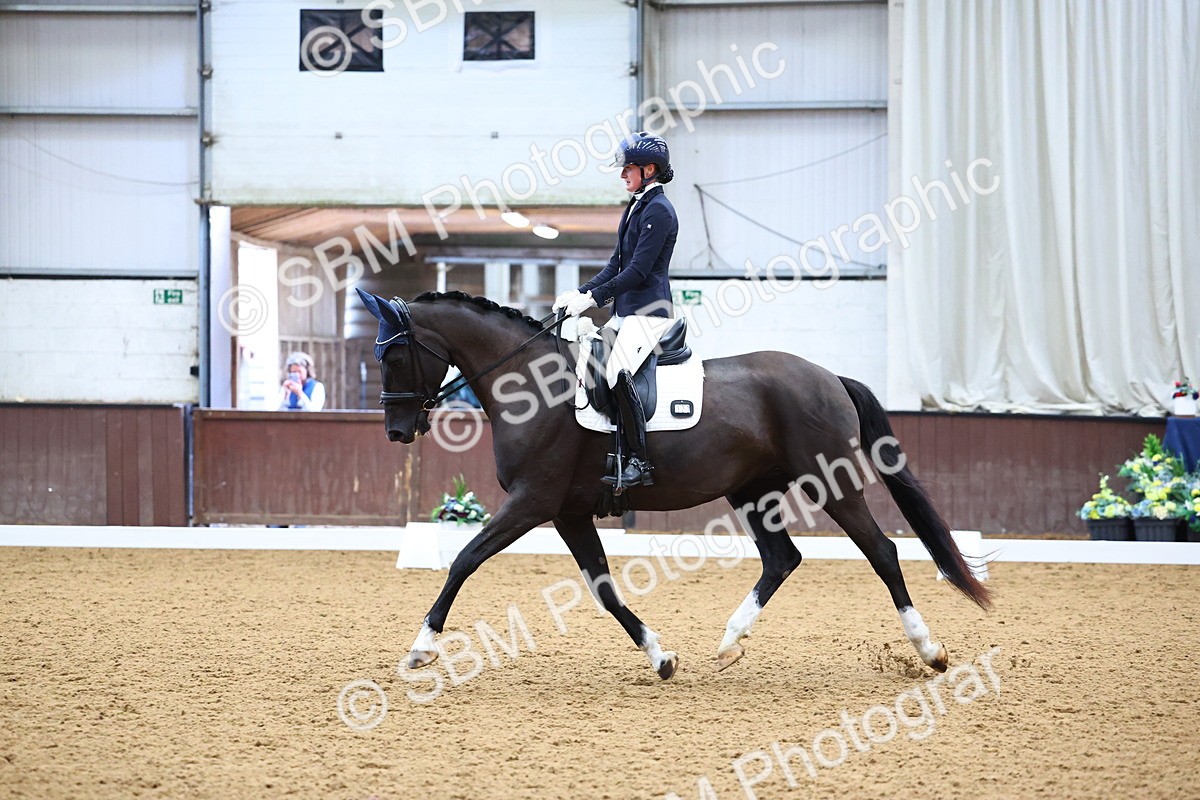 SBM_005978 - Class 5 - Novice 6 - 10.47-11.43