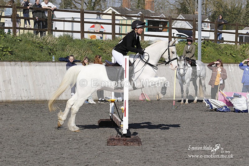 _EST0544 - Bourne Valley Riding Club Winter Showjumping 27/03/22