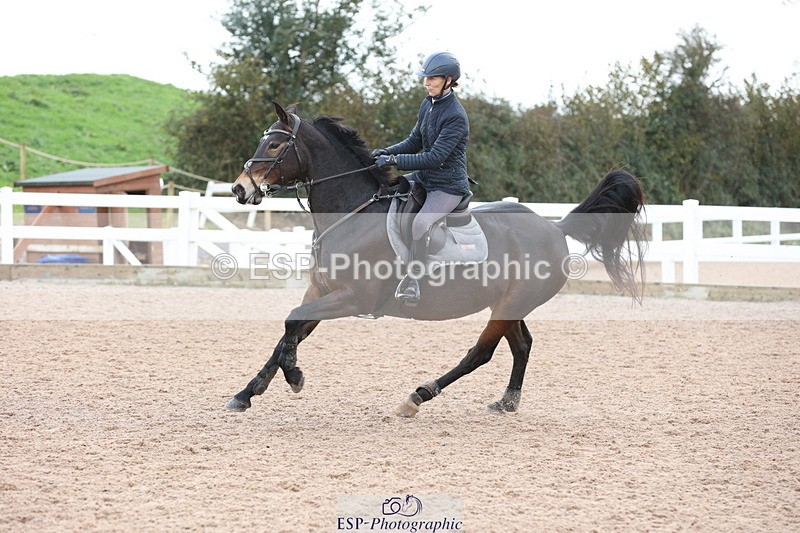 231112A-120918-03985 - Cls 18 Discovery & 1m Open