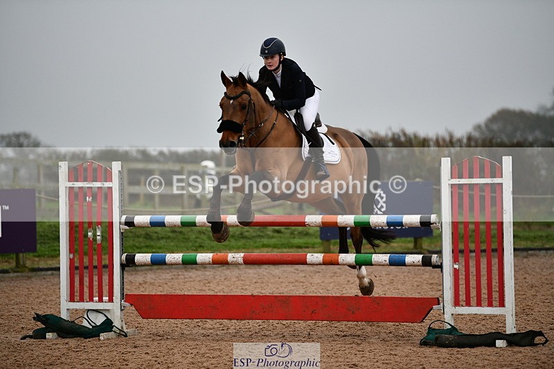 241102A-153547-06231 - SAT Cls 12 1.15m Members Cup