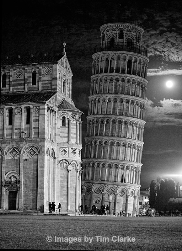 Leaning Tower of Pisa at Night 1890522 - Cityscapes