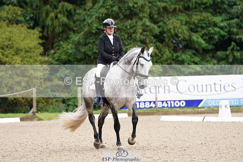 240721-095756-07347 - 150-Karen_Jones-Esplendido_UJ