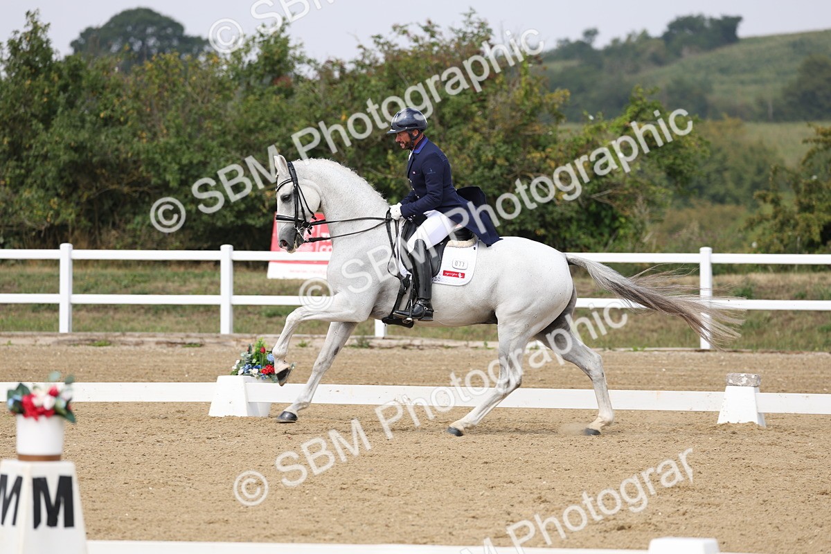 SBM_007354 - Class 9 - FEI INT I - 13.37-14.33