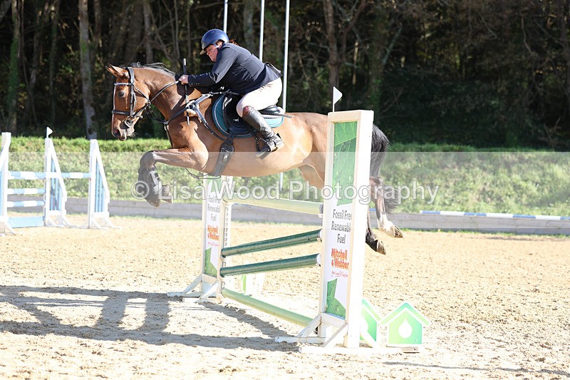 3E7A5686 - Class 7: Senior Newcomers/1.10m open