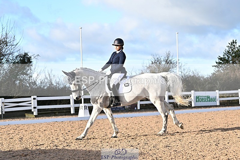 241214-132651-01925 - 162-Layla.Ambersley-Broadbent-Galwaybay.Buddy