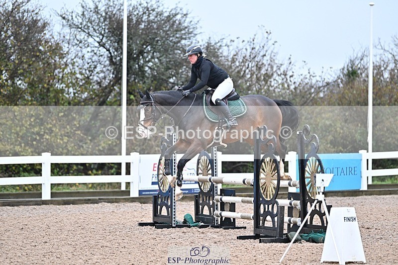 241127-093856-00047 - Cls 01A&B Brit Nov & 90cm Open