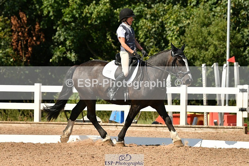 250817-145019-10299 - 220-Pauline.MalinsArdlea.Sweet.Beauty