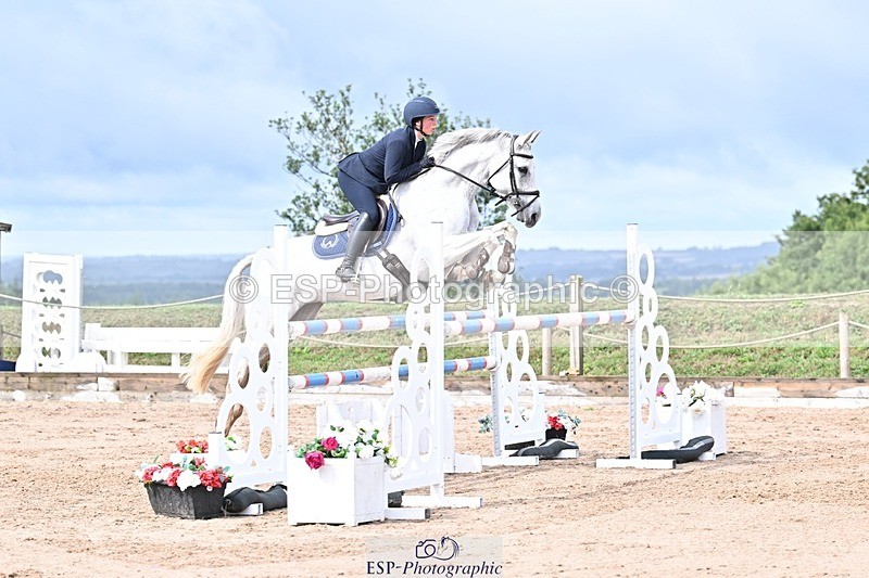 250731-103411-00392 - Cls 02 Snr Fox 1st Rnd